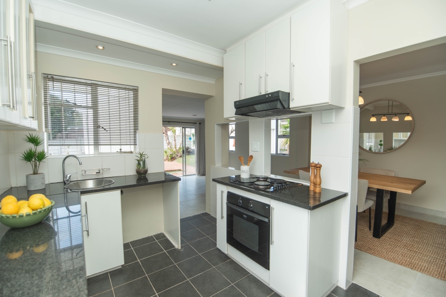 3 Bedroom Property for Sale in Charlo Eastern Cape